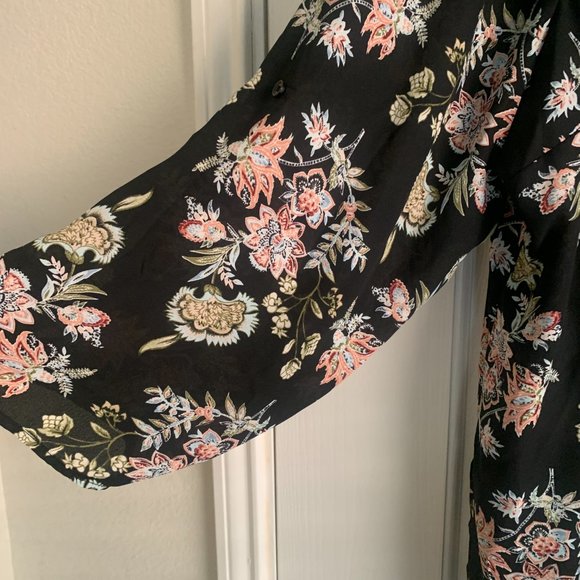 Terra & Sky Floral Tunic - Picture 3 of 5